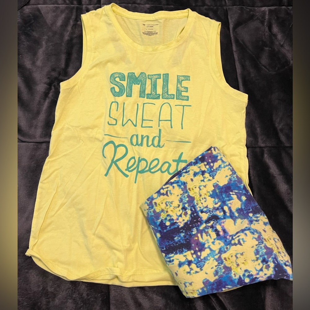 Work out tank and knee length leggings